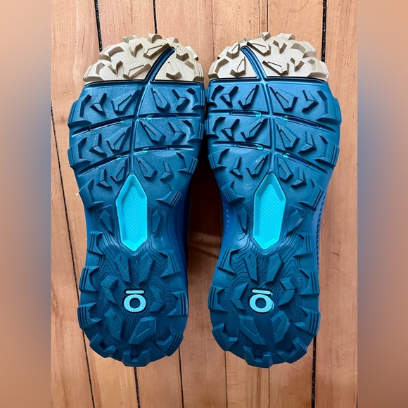 Oboz Katabatic Low Hiking Shoe Womens 8 - Picture 2 of 3